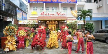 NHÀ HÀNG CƠM NIÊU, CƠM ĐẬP HƯƠNG VIỆT (KHÁNH HOÀ) TƯNG BỪNG KHAI TRƯƠNG CHI NHÁNH THỨ 2