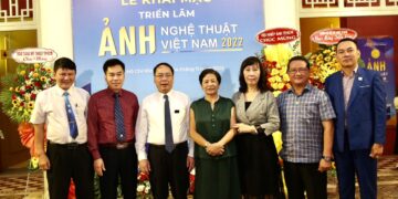 CỤC MỸ THUẬT, NHIẾP ẢNH VÀ TRIỂN LÃM (BỘ VH,TT&DL): TRAO GIẢI CUỘC THI VÀ TRIỂN LÃM ẢNH NGHỆ THUẬT VIỆT NAM NĂM 2022