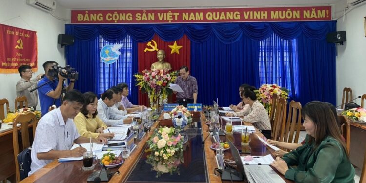 Nghiên cứu thực trạng, đề xuất giải pháp phát triển một số mô hình phi nông nghiệp góp phần giải quyết việc làm cho phụ nữ nông thôn Cà Mau