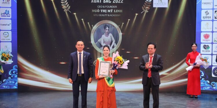 Doanh nhân Ngô Thị Mỹ Linh: Vinh dự được Viện IMRIC, Viện IRLPIE vinh danh Doanh nghiệp khởi nghiệp xuất sắc 2022