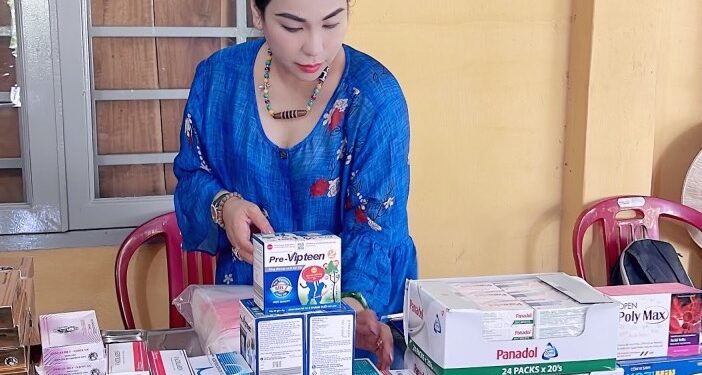 BÀ LÊ THỊ THU THẢO – CEO CÔNG TY TNHH MTV DƯỢC PHẨM PHÚC LỘC NHẬN VINH DANH TỪ VIỆN IMRIC, VIỆN IRLPIE