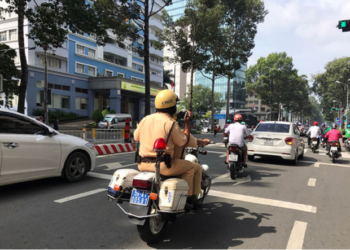 TS. Hồ Minh Sơn – Chủ tịch HĐQL Viện IRLPIE, Viện trưởng Viện IMRIC: Người tham gia giao thông phải nghiêm túc tuân thủ Luật Giao thông đường bộ – Hưởng một mùa xuân trọn vẹn, văn minh