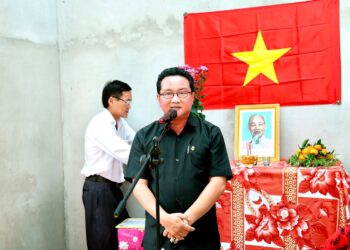 TS. Hồ Minh Sơn – Chủ tịch HĐQL Viện IRLPIE, Viện trưởng Viện IMRIC: Doanh nghiệp cần xây dựng một chiến lược chuyển đổi số – Đừng vướng ‘bẫy’ trong hành trình chuyển đổi số