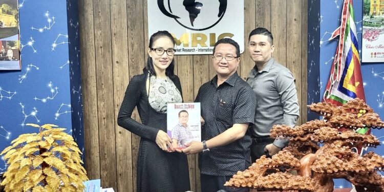 Viện IMRIC, Viện IRLPIE và Tạp chí Nhiếp ảnh và Đời sống phía Nam tiếp và làm việc với Cty CP Truyền thông và ĐTTM Đại Dương