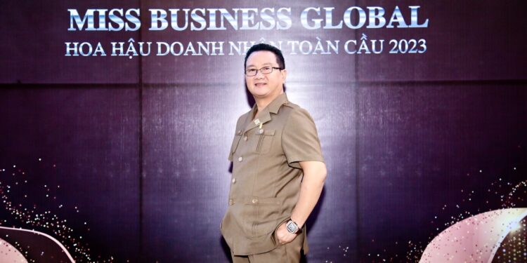 TS. HỒ MINH SƠN – CHỦ TỊCH HĐQL VIỆN IRLIE, VIỆN TRƯỞNG VIỆN IMRIC ĐỒNG HÀNH CÙNG CÁC THÍ SINH CUỘC THI “HOA HẬU DOANH NHÂN TOÀN CẦU 2023” TẠI ĐẮK NÔNG