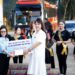 Thí sinh Cuộc thi “Hoa hậu Doanh nhân Toàn cầu lần I 2023” (Miss Business Global 2023) thăm mái ấm “Nhà may mắn” huyện Krông Nô, tỉnh Đắk Nông