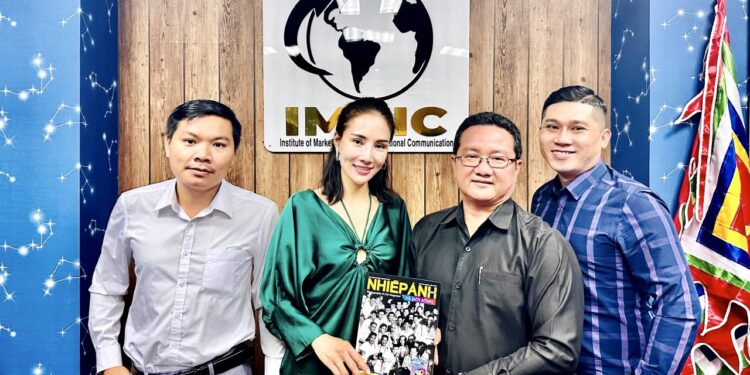 Hoa hậu Hoàng Thanh Loan “mặt mộc” thực hiện chuyến “Về nguồn” thăm Viện IMRIC đơn vị chỉ đạo Cuộc thi Hoa hậu Doanh nhân Toàn cầu 2023