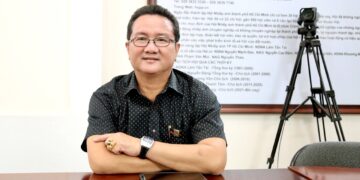 TS Hồ Minh Sơn – Giám đốc Trung tâm tư vấn pháp luật Toàn Tâm (TTLCC): Sử dụng giấy phép lái xe, thẻ nhà báo giả mua trôi nổi trên mạng để xin xỏ khi vi phạm giao thông – Sẽ bị xử lý như thế nào?