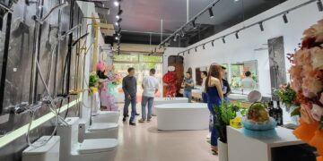 TP. Vinh: Khai trương showroom độc quyền sản phẩm thiết bị vệ sinh Takumizima tại 3 địaphương Nghệ An – Thanh Hóa – Hà Tĩnh