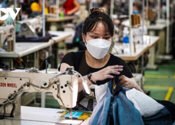 Ông Hồ Minh Sơn – Giám đốc Trung tâm tư vấn pháp luật Toàn Tâm (TTLCC) thông tin với VOV-TPHCM về việc thiếu vốn khiến nhiều DN “vay đại, vay nóng” qua lúc khó khăn