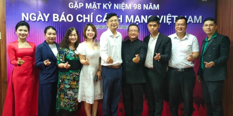 Viện IMRIC – Viện IRLIE phối hợp Bệnh viện RHM SG tổ chức buổi gặp mặt nhân kỷ niệm 98 năm Ngày Báo chí Cách mạng Việt Nam (21/06/1925 – 21/06/2023)