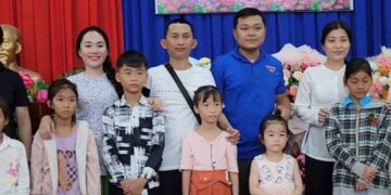 Thắm đượm lòng người về chương trình “Nấu ăn cho em”