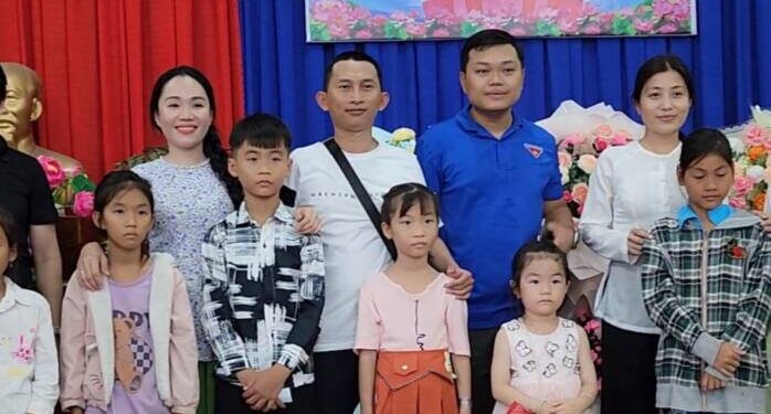 Thắm đượm lòng người về chương trình “Nấu ăn cho em”