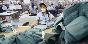 Đơn hàng đã trở lại với nhiều doanh nghiệp dệt may, da giày