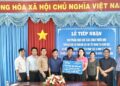 Viện IMRIC và Viện IRLIE, Trung tâm TTLCC tặng quà Trung thu cho trẻ em có hoàn cảnh khó khăn ở Thị trấn Mõ Cày (Mõ Cày Nam, Bến Tre)