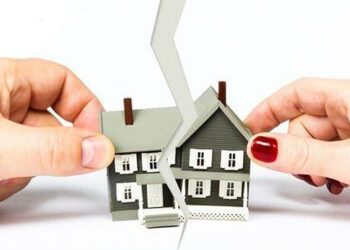 Trung tâm tư vấn pháp luật Toàn Tâm (TTLCC) phúc đáp việc mua nhà đất bằng nguồn tiền riêng, ly hôn có phải chia đôi – Thủ tục cấp đổi sổ đỏ theo diện tích thực tế như thế nào?