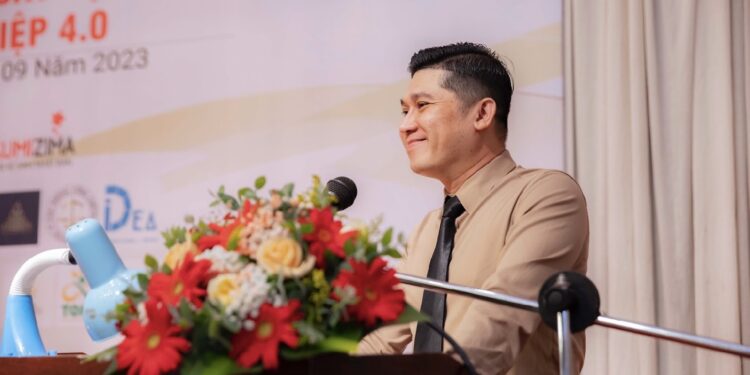 Ông Phạm Trắc Long – PGĐ Trung tâm tư vấn pháp luật Toàn Tâm (TTLCC): Cộng đồng luôn chờ đợi những người nổi tiếng sẽ hành động đúng phẩm chất “ngôi sao” – Lan toả những điều tốt đẹp