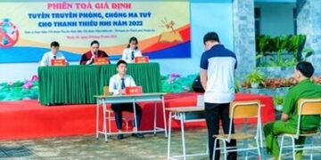 Phiên tòa giả – bài học thật