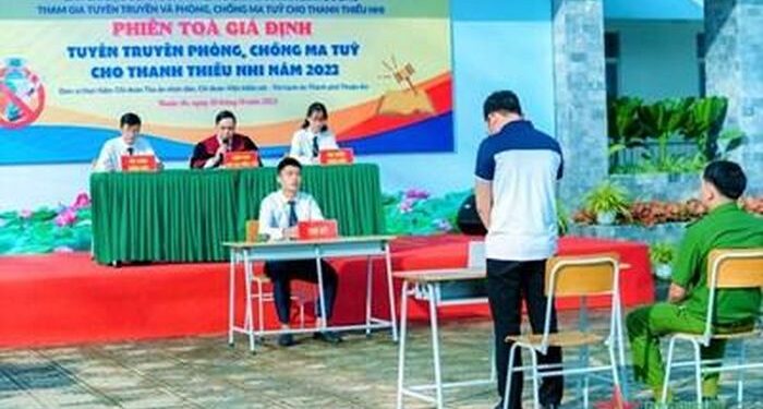 Phiên tòa giả – bài học thật