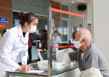 Áp dụng hàng loạt quy định mới nhất về Giấy phép hành nghề Y từ năm 2024