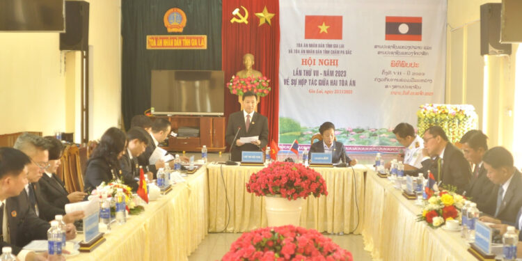 Hội nghị hợp tác giữa TAND tỉnh Gia Lai với TAND tỉnh Chăm Pa Sắc (Lào)