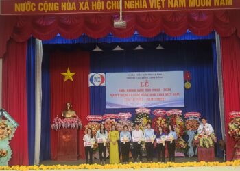 Trường Cao đẳng Cộng đồng Cà Mau khai giảng năm học mới 2023-2024 và Lễ Kỷ niệm 41 năm Ngày Nhà giáo Việt Nam (20/11/1982-20/11/2023)