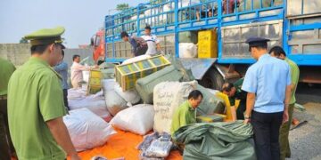 Lật tẩy hàng giả đội lốt hàng Việt