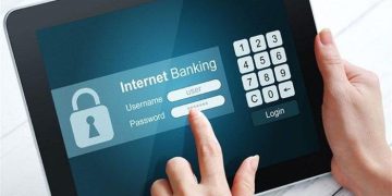 Án Nước ngoài-Luật Việt Nam: Gửi tiết kiệm 34 tỷ, 4 tháng sau chỉ còn 0 đồng