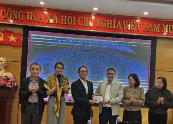 Đào tạo liên thông trong hệ thống giáo dục quốc dân: Những khó khăn, vướng mắc và giải pháp