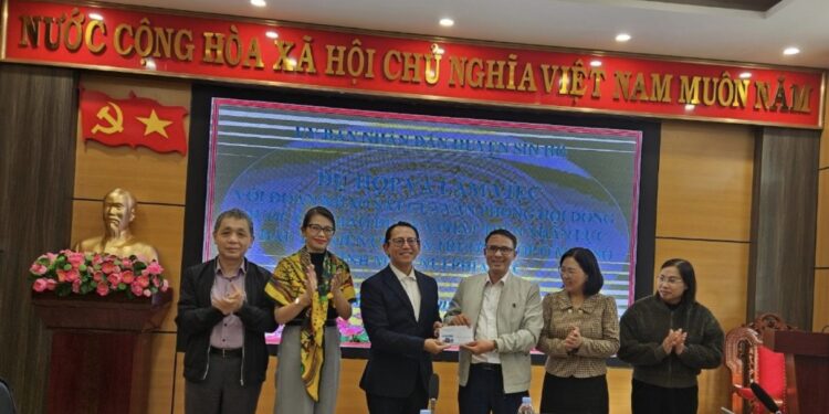 Đào tạo liên thông trong hệ thống giáo dục quốc dân: Những khó khăn, vướng mắc và giải pháp