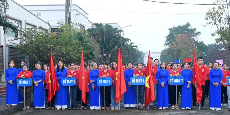 Xí nghiệp may Hà Quảng – Vững bước vượt qua khó khăn và sẵn sàng cho năm mới 2024