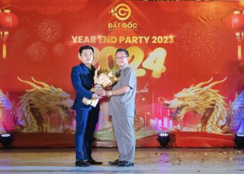 Cty TNHH Đất Gốc Khánh Hoà: Tổ chức trọng thể tiệc tất niên năm 2023 và đón chào năm mới 2024
