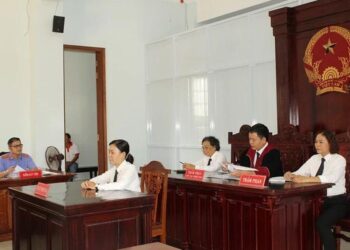 Tranh chấp bất động sản sau ly hôn, tòa nào giải quyết?