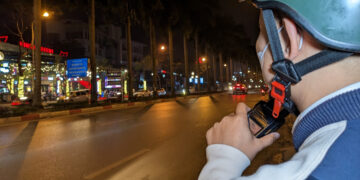 Luật sư Phan Đức Hiếu – PGĐ Trung tâm tư vấn pháp luật Toàn Tâm: CSGT được quyền hóa trang xử lý vi phạm nồng độ cồn – Tự thỏa thuận bồi thường thiệt hại TNGT được không?