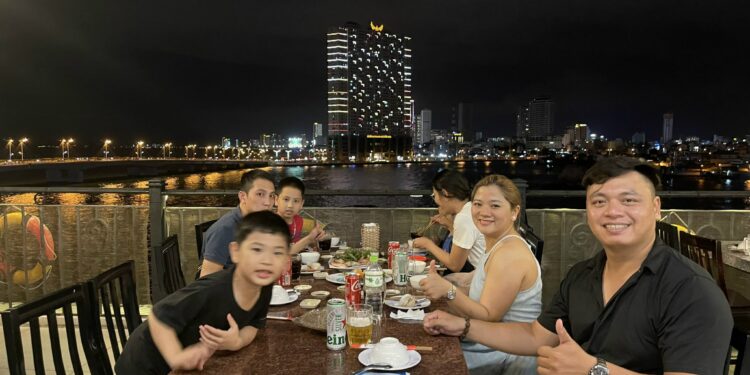 Nhà hàng hải sản “Hằng 66” góp phần khai thác thế mạnh ẩm thực để phát triển du lịch tỉnh Khánh Hoà