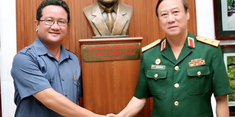 HỘI NHIẾP ẢNH TP.HCM: TRIỂN LÃM ẢNH THỜI SỰ NGHỆ THUẬT “MỘT LẦN ĐẾN VỚI NƯỚC MỸ”