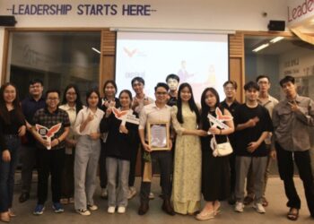 Làm thêm, tham gia CLB hay thành tích nghiên cứu khoa học được đánh giá cao hơn khi đi xin việc?