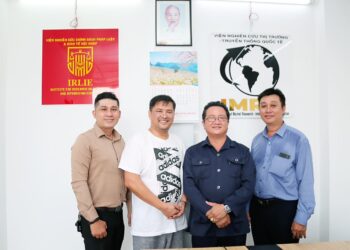 CEO Phan Mạnh Hùng – Cty Mays Ruviteks (Liên bang Nga) thăm, làm việc với Viện IMRIC và Viện IRLIE