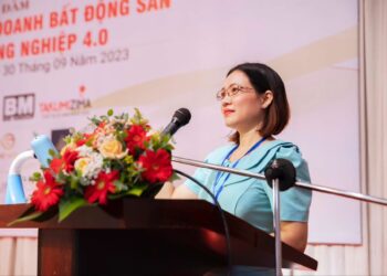 Luật sư Phạm Lan Thảo – Trung tâm tư vấn pháp luật Toàn Tâm (TTLCC): CSGT có quyền rút chìa khóa khi kiểm tra phương tiện – CAX được dừng xe kiểm tra giao thông?