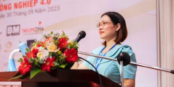 Luật sư Phạm Lan Thảo – Trung tâm tư vấn pháp luật Toàn Tâm (TTLCC): CSGT có quyền rút chìa khóa khi kiểm tra phương tiện – CAX được dừng xe kiểm tra giao thông?