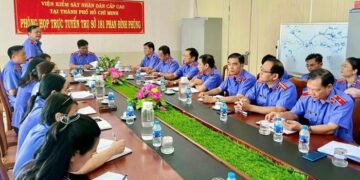 Viện trưởng Viện cấp cao 3 làm việc với Viện thực hành quyền công tố và kiểm sát xét xử án hình sự