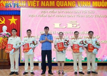 VKSND tỉnh Sóc Trăng trao quyết định bổ nhiệm các chức danh tư pháp