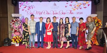 Họp mặt đồng hương Nghệ An tại tỉnh Khánh Hoà: Phát huy truyền thống hiếu học góp phần xây dựng đất nước