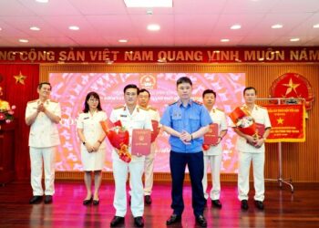 Bổ nhiệm nhiều nhân sự mới tại VKSND TPHCM