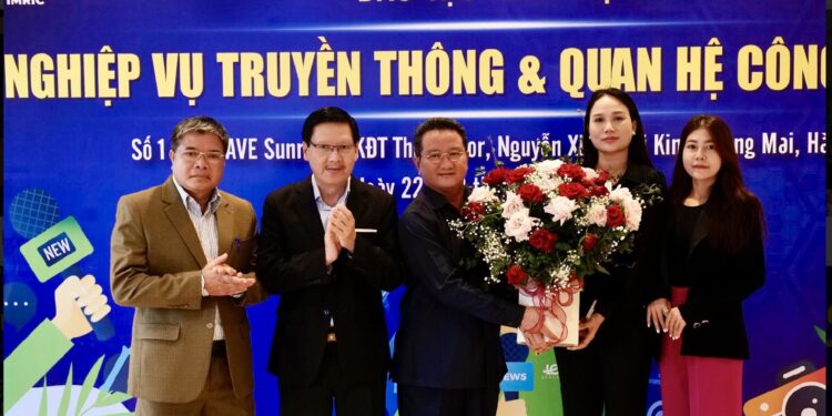 Viện IMRIC – Viện IRLIE – Cty Lyncha: Khai giảng chương trình bồi dưỡng “Nghiệp vụ Truyền thông – Quan hệ công chúng”