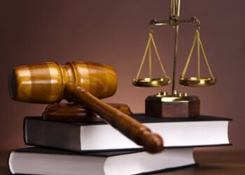 Cho con ứng tuyển mẫu ảnh nhí, phụ huynh bị lừa 300 triệu đồng