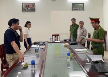 Bắt bị can tạm giam theo luật tố tụng hình sự Việt Nam- Bất cập và kiến nghị