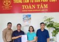 Trung tâm tư vấn pháp luật Toàn Tâm (TTLCC): Anh em có quyền tự thỏa thuận phân chia di sản thừa kế – Cháu về ở với dì ruột thì không cần làm hợp đồng cho ở nhờ?