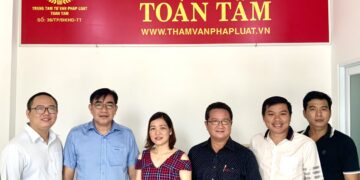 Trung tâm tư vấn pháp luật Toàn Tâm (TTLCC): Sổ tiết kiệm mở trong thời kỳ hôn nhân, ly hôn sẽ được chia đôi – Vay nợ rồi ‘bùng nợ’ ngân hàng vi phạm pháp luật?
