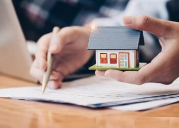 Cần Thơ: Tòa buộc văn phòng công chứng bồi thường cho người mất đất